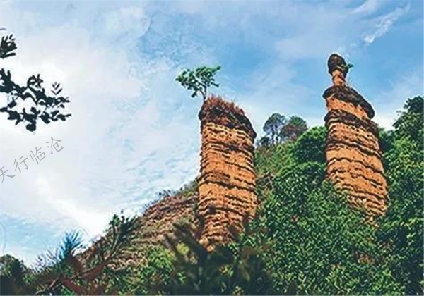 臨滄自然風(fēng)光，騰空出世的土佛